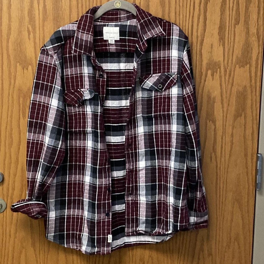 American Eagle plaid shirt sz m